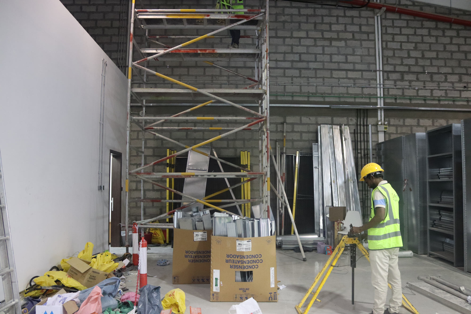Gulf Fixit maintenance and fit-out work in Dubai